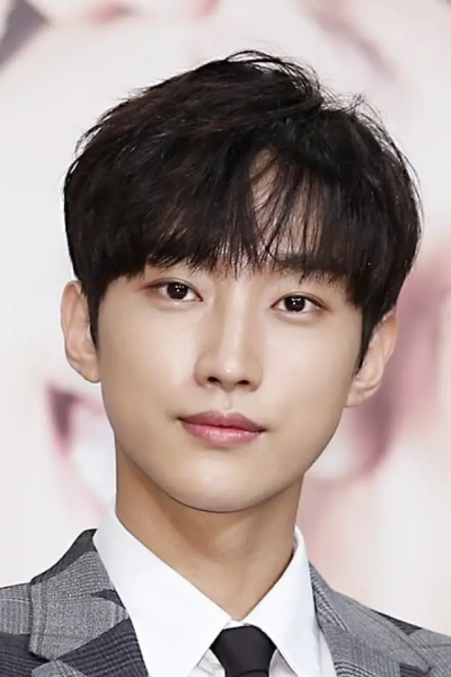 Фото Чон Джин Ён (Jung Jinyoung)
