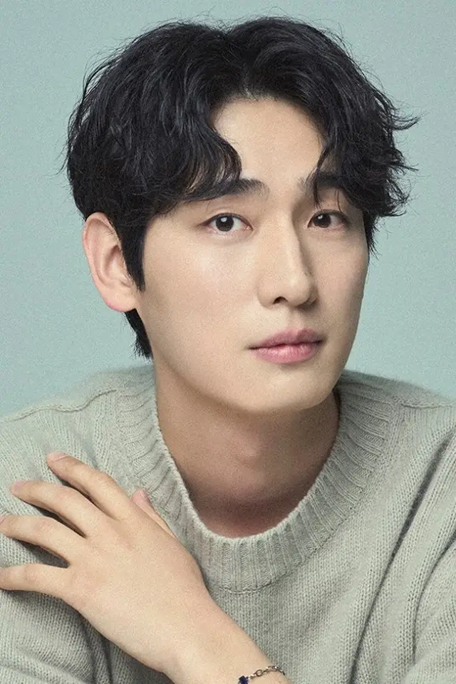 Фото  (Yoon Park)
