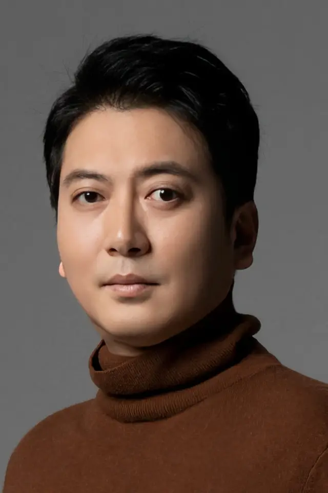 Фото Пак Мён Хун (Park Myung-hoon)