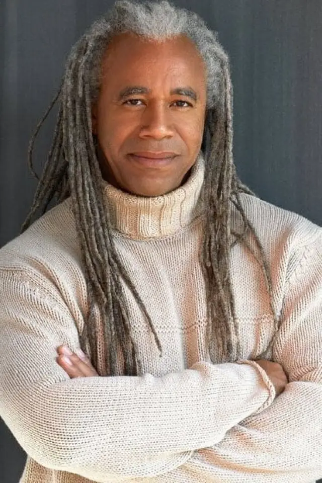 Фото Дэйв Фенной (Dave Fennoy)