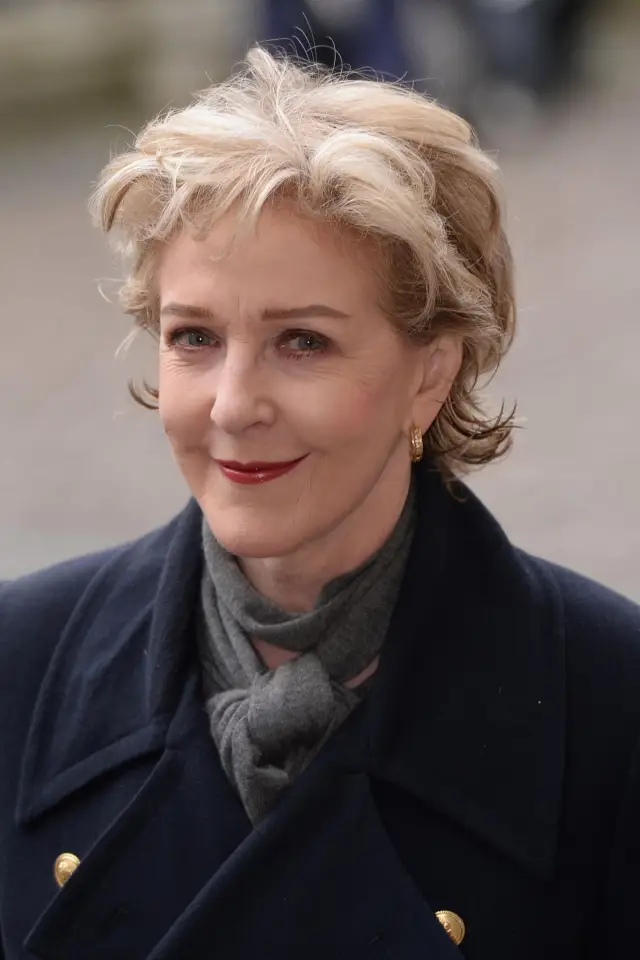 Фото Патрисия Ходж (Patricia Hodge)