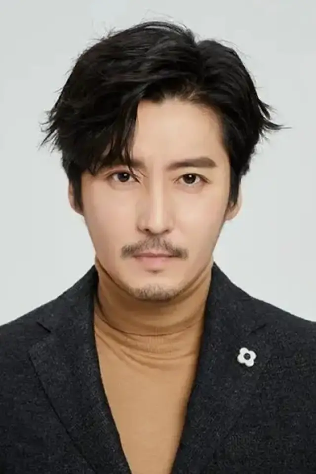 Фото Ван Лун Чжэн (Wang Longzheng)