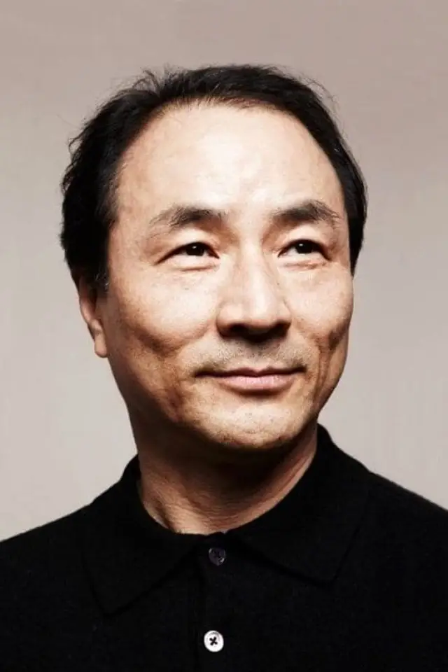 Фото Ким Мёнъгон (Kim Myung-gon)