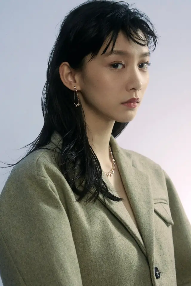 Фото Анджела Юэн (Angela  Yuen Lai-Lam)
