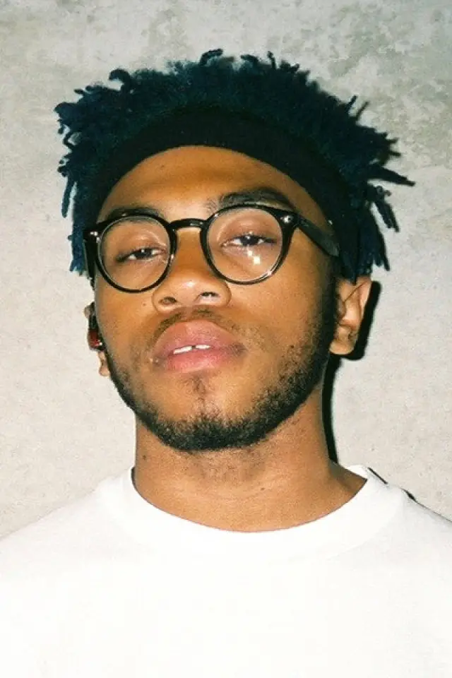 Фото  (Kevin Abstract)