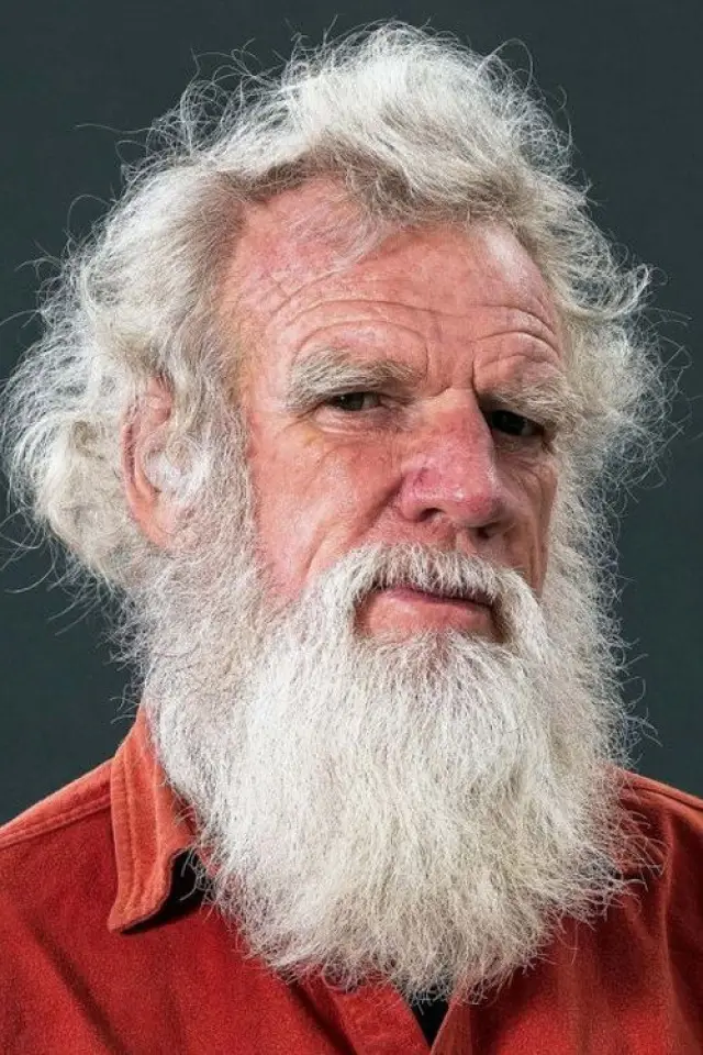 Фото  (Bruce Pascoe)
