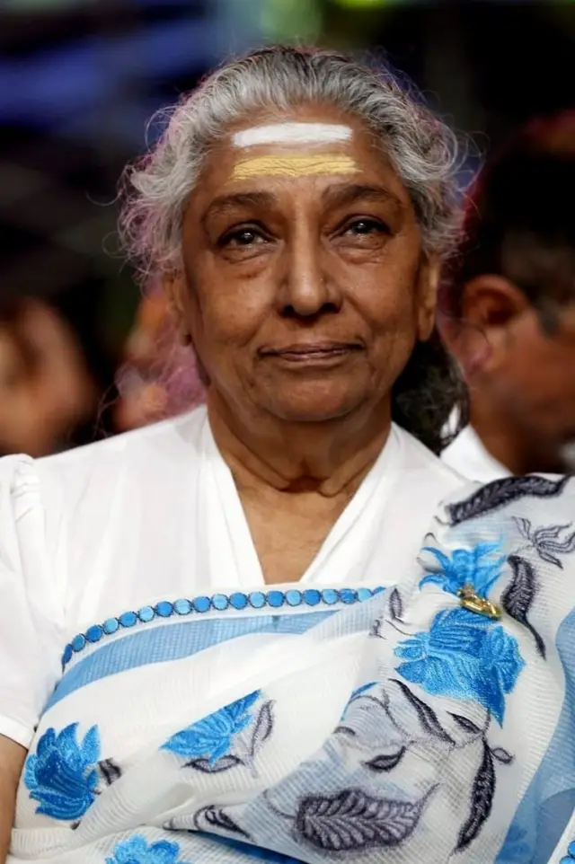 Фото С. Джанаки (S. Janaki)
