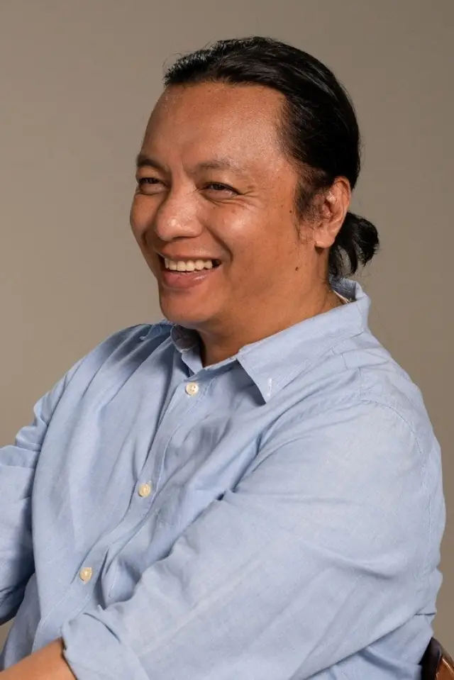 Фото  (Mark Duane Angos)