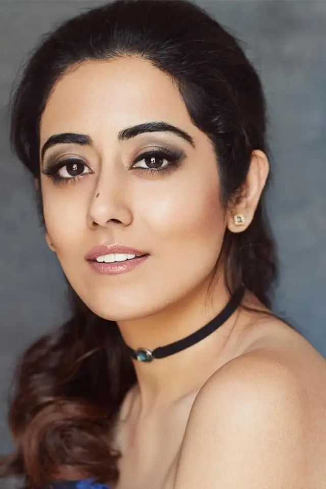 Фото Джонѝта Ганди (Jonita Gandhi)