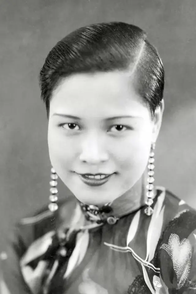 Фото  (Cho-Cho Lai)