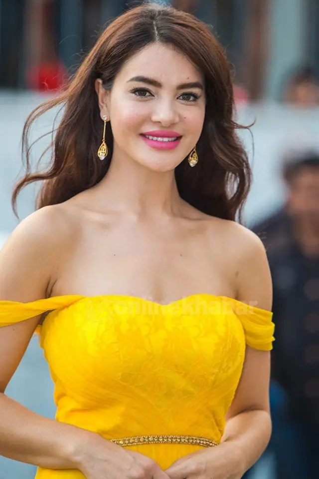 Фото Шристи Шрестха (Shristi Shrestha)