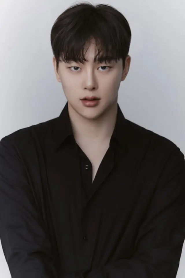 Фото Квон Хён Пин (Kwon Hyun-bin)