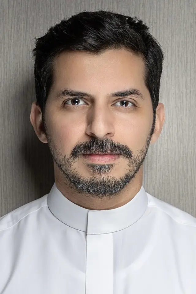 Фото  (Aziz Gharbawi)
