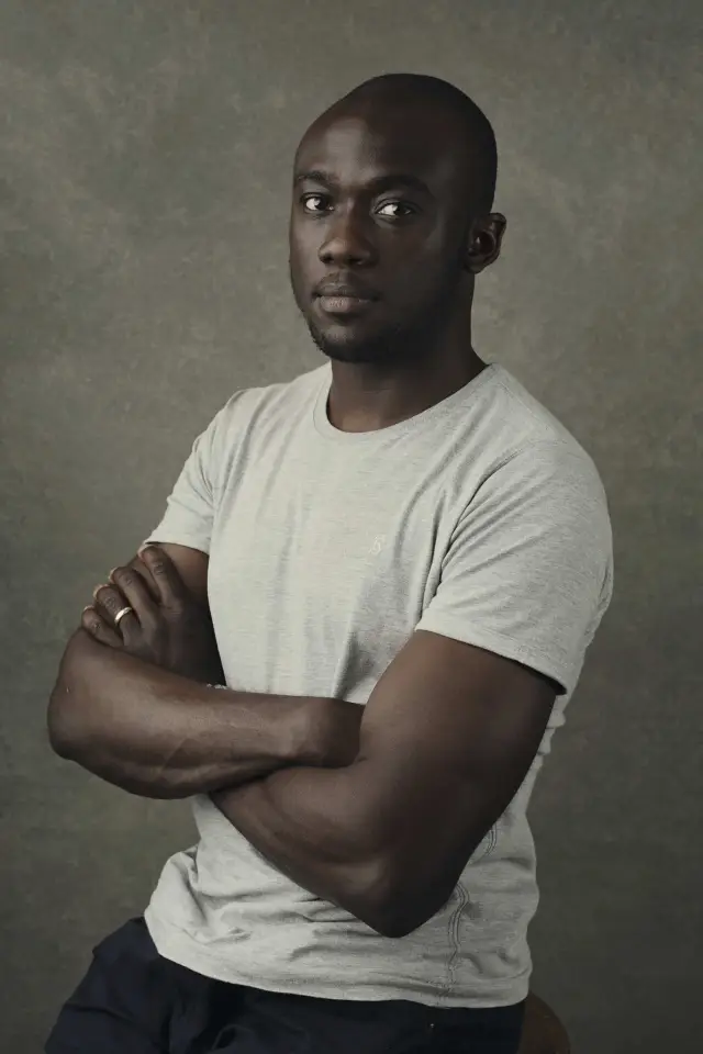 Фото Сегун Акинола (Segun Akinola)