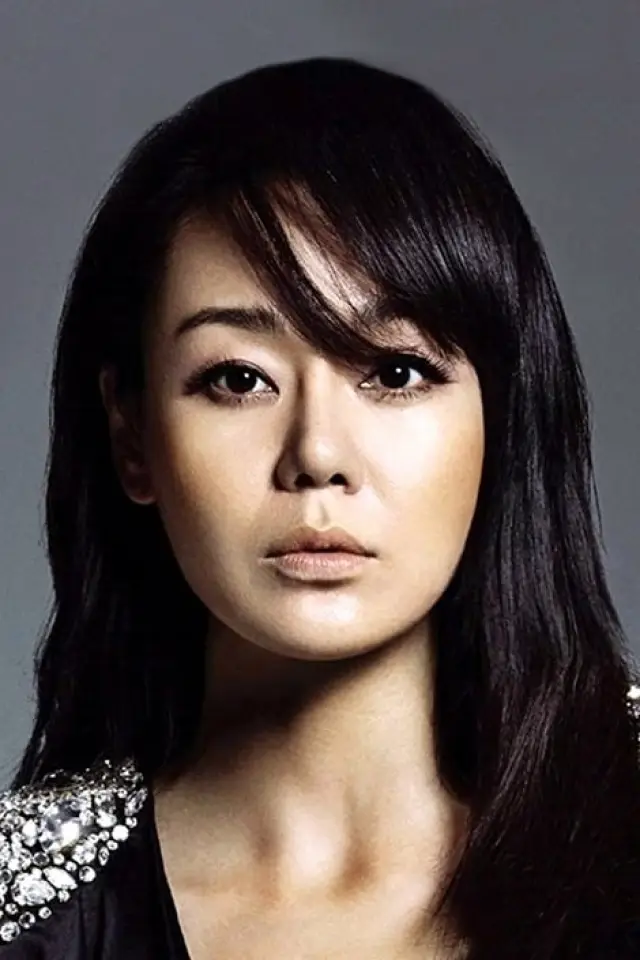 Фото Юнджин Ким (Yunjin Kim)