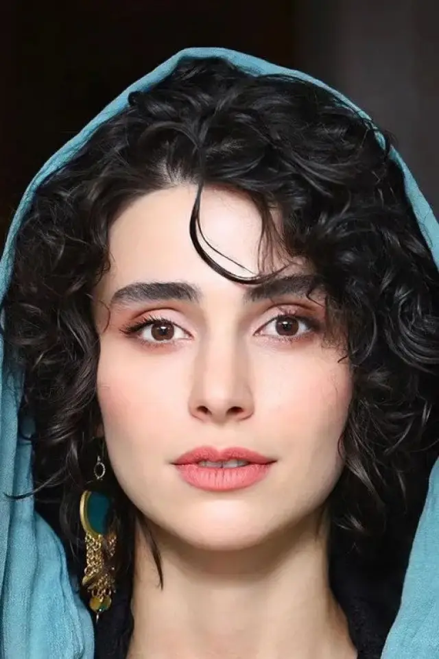 Фото  (Laleh Marzban)