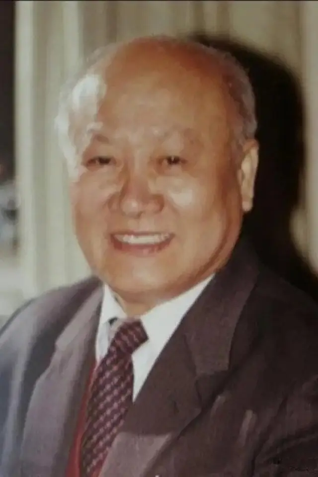 Фото  (Zhengyi Fu)