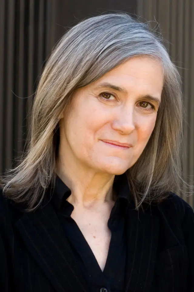 Фото  (Amy Goodman)