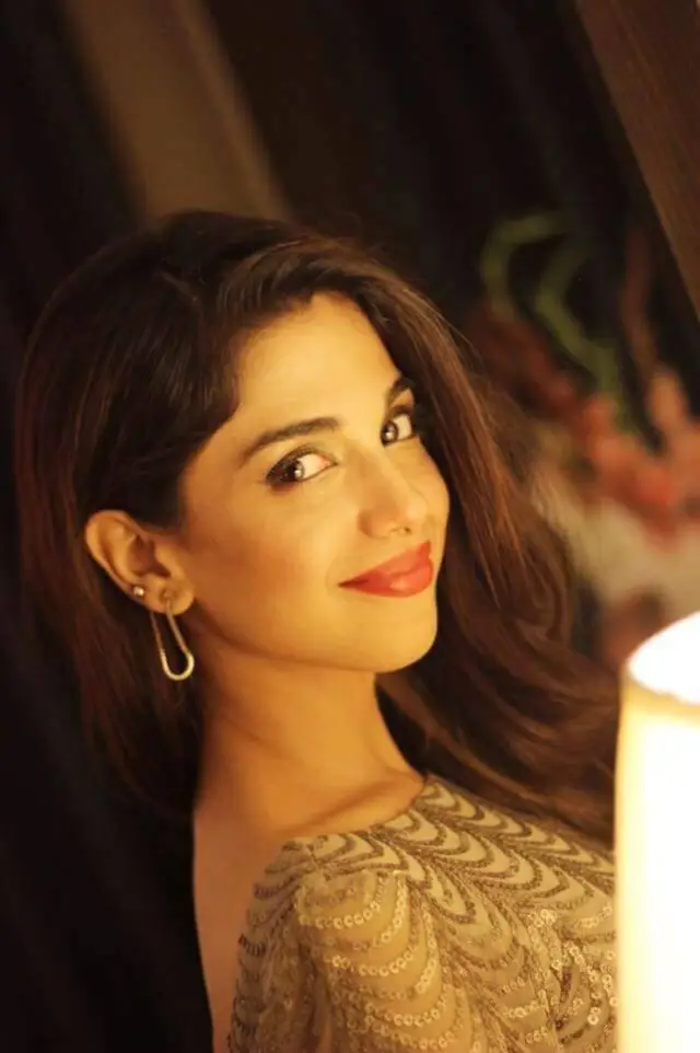 Фото  (Sonya Hussain)