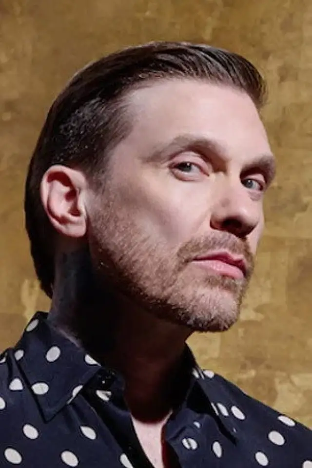 Фото  (Brent Smith)