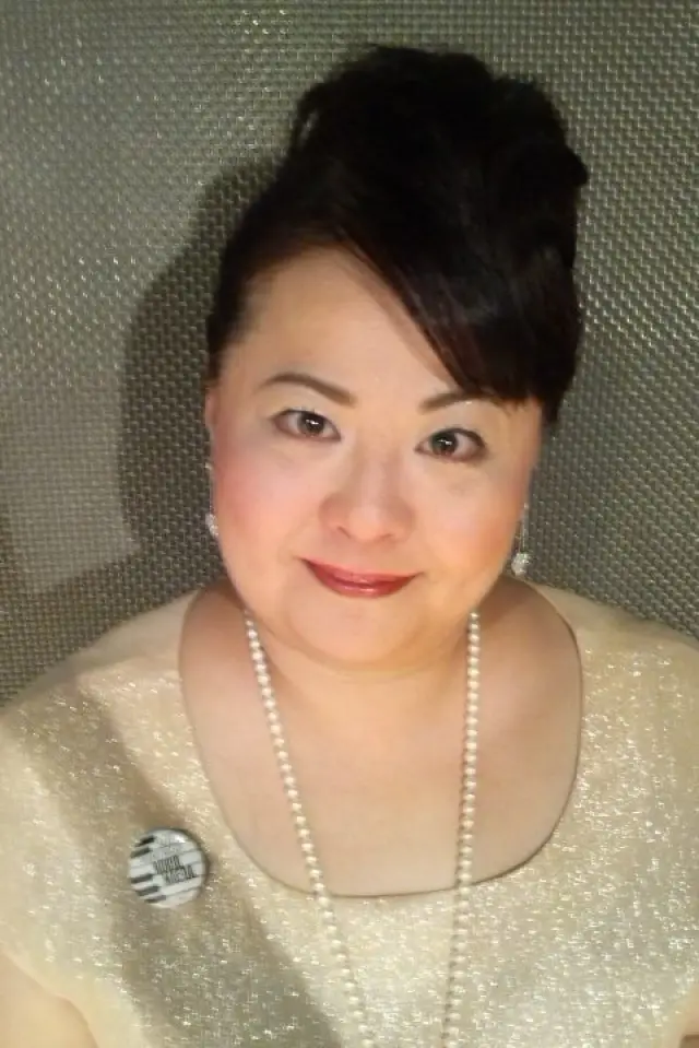Фото Кодзуэ Сайто (Kozue Saito)