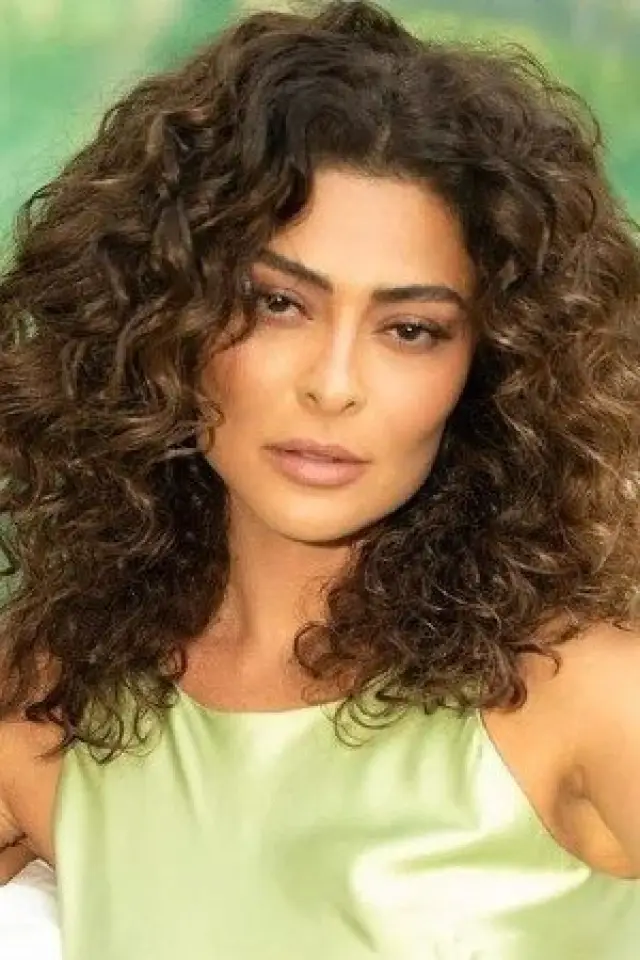 Фото Жулиана Паес (Juliana Paes)