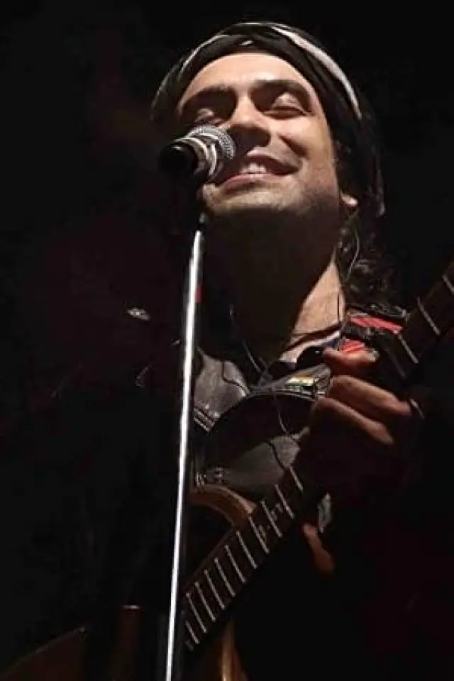 Фото Джубин Наутиял (Jubin Nautiyal)
