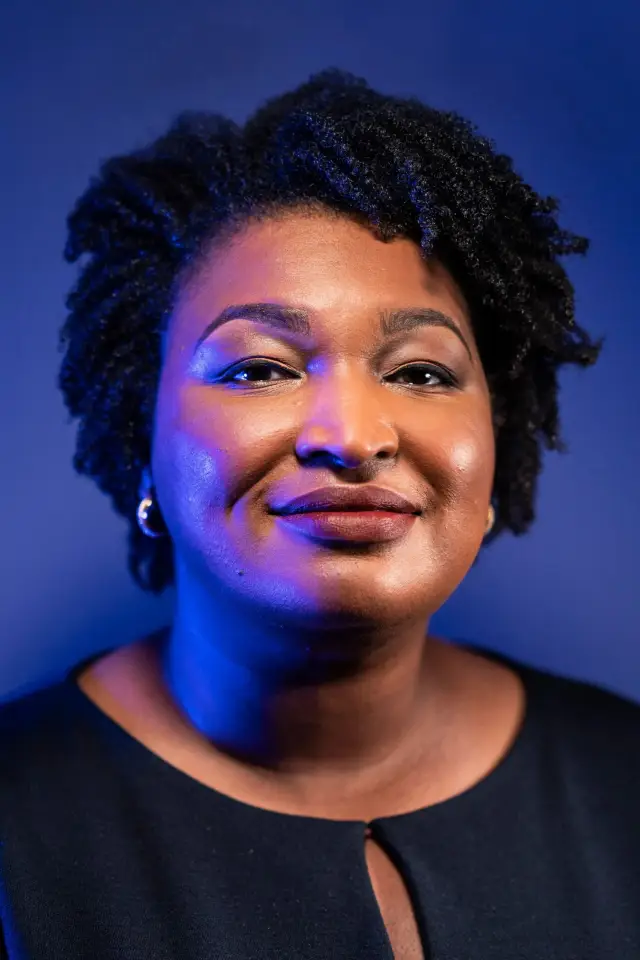 Фото  (Stacey Abrams)