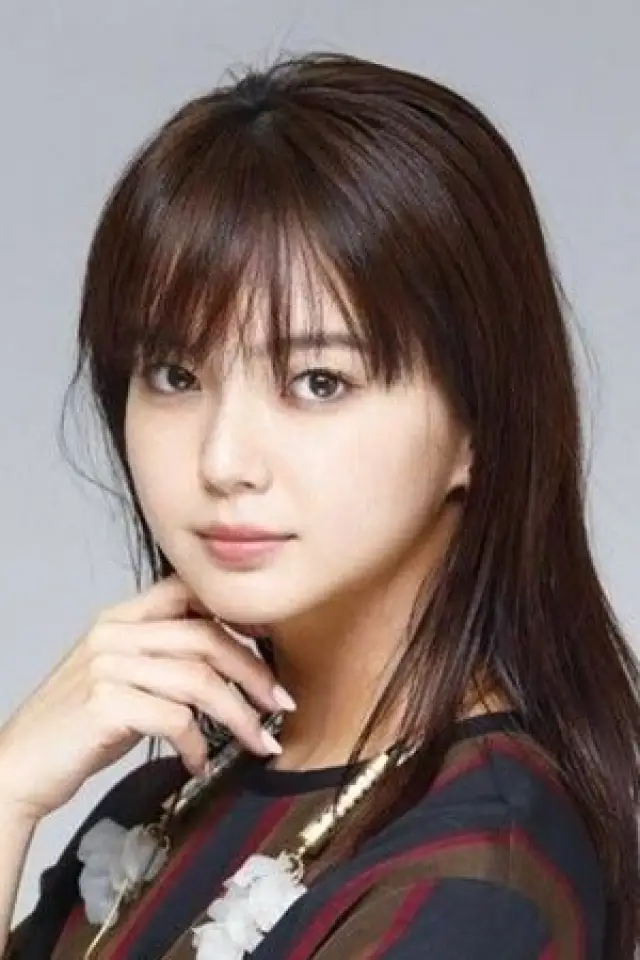Фото  (Mikako Tabe)