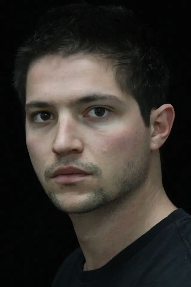 Фото Томас Макдонелл (Thomas McDonell)