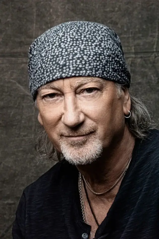 Фото  (Roger Glover)