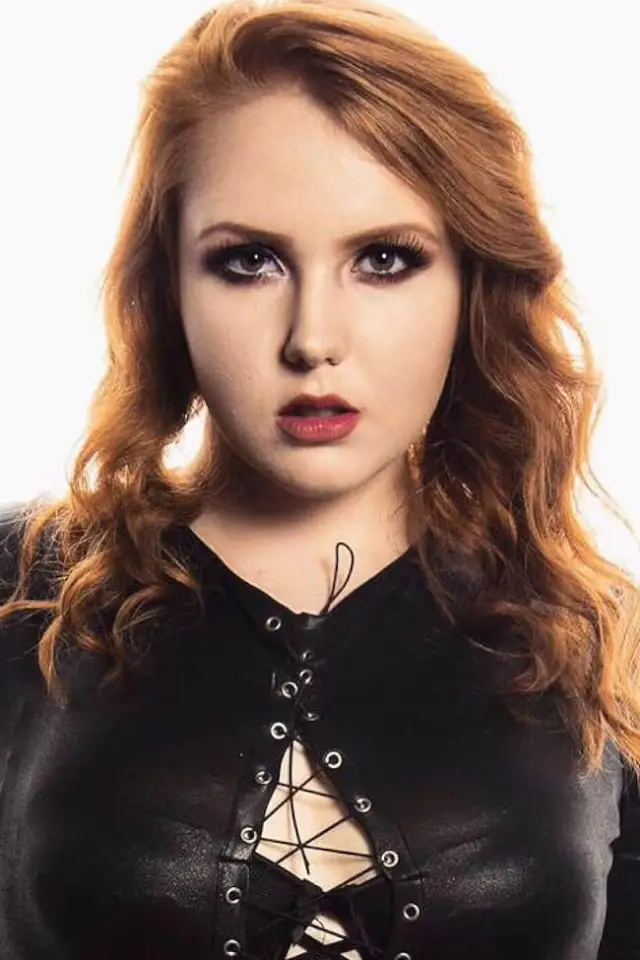 Фото Люси Гиббс (Lucy Gibbs)