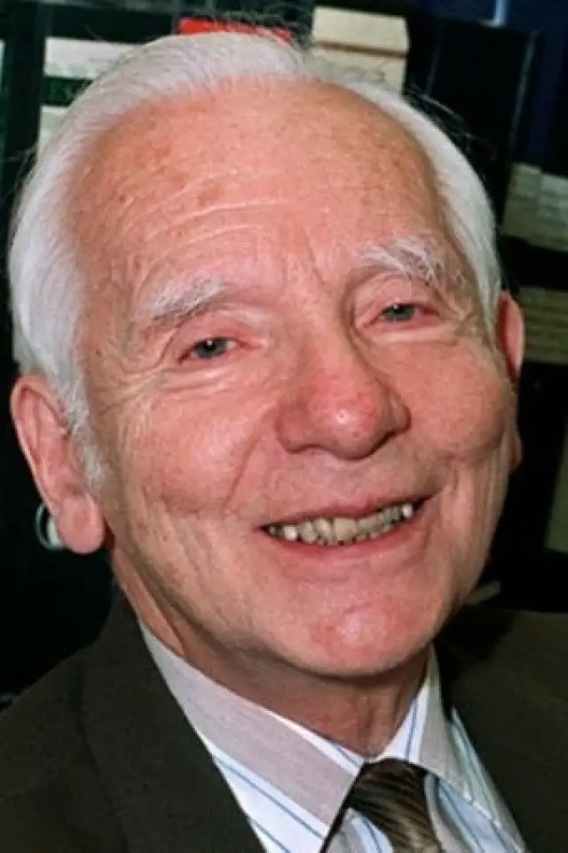 Фото  (Joseph Rotblat)