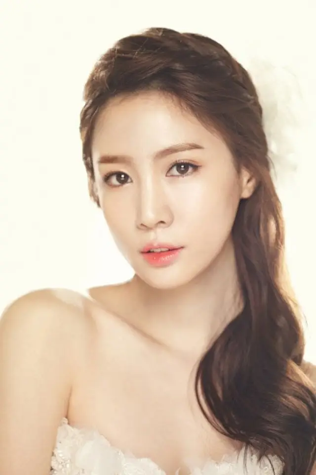 Фото  (Jin Ah Reum)
