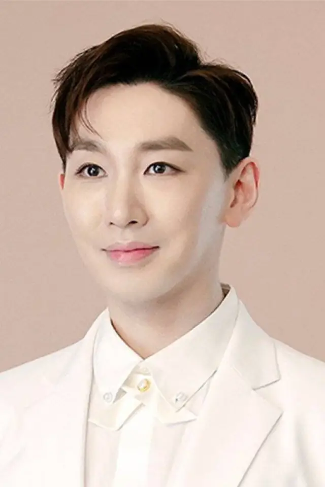 Фото Ким Хо Ён (Kim Ho-young)