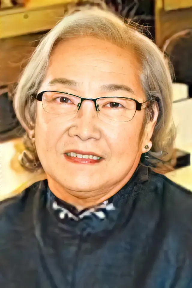 Фото  (Lai Suen)