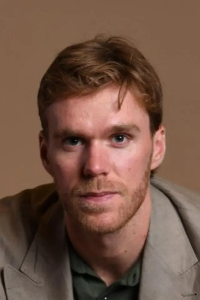 Фото  (Connor McDavid)