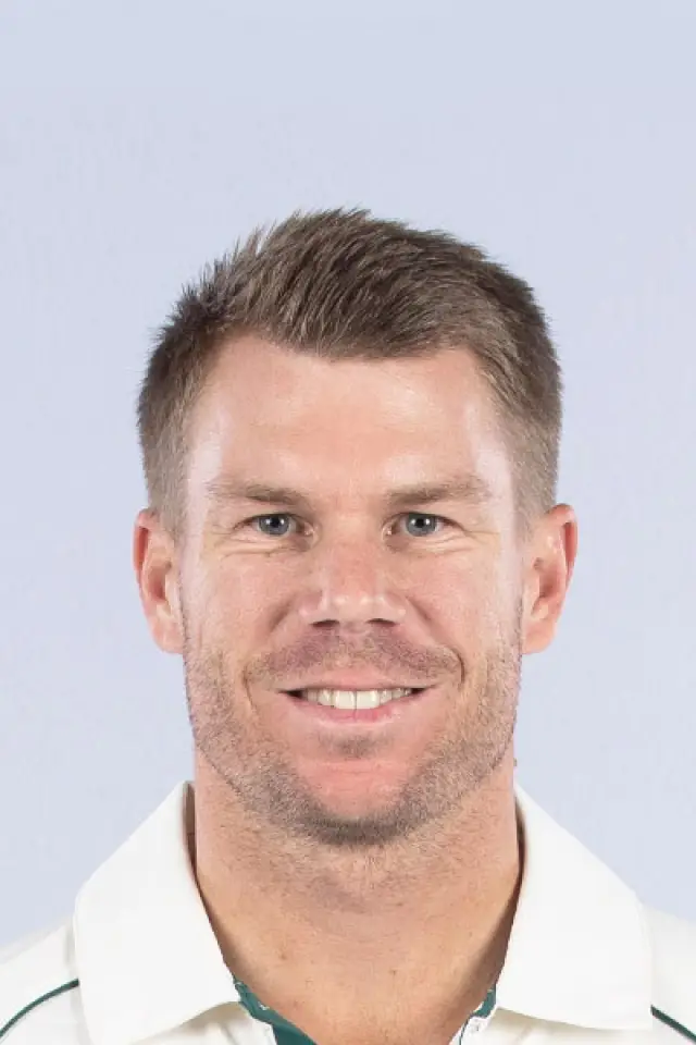 Фото  (David Warner)