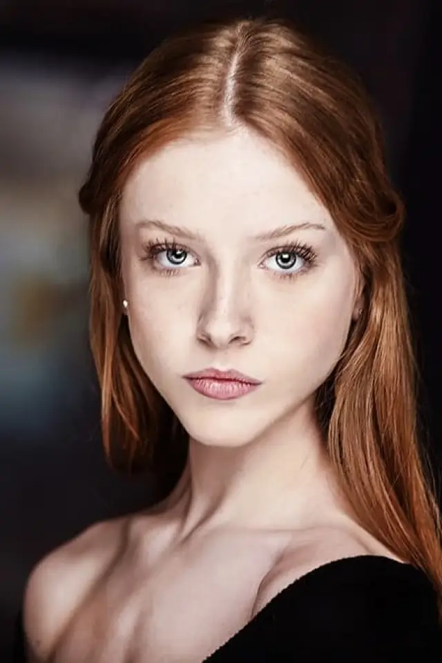 Фото Джулия Дойл (Julia Doyle)