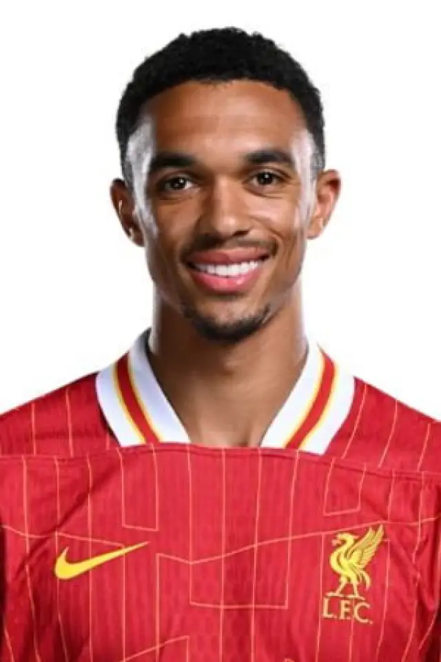 Фото  (Trent Alexander-Arnold)