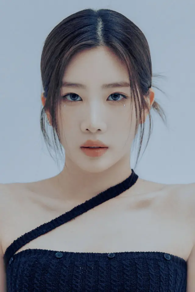 Фото  (Kim Lip)