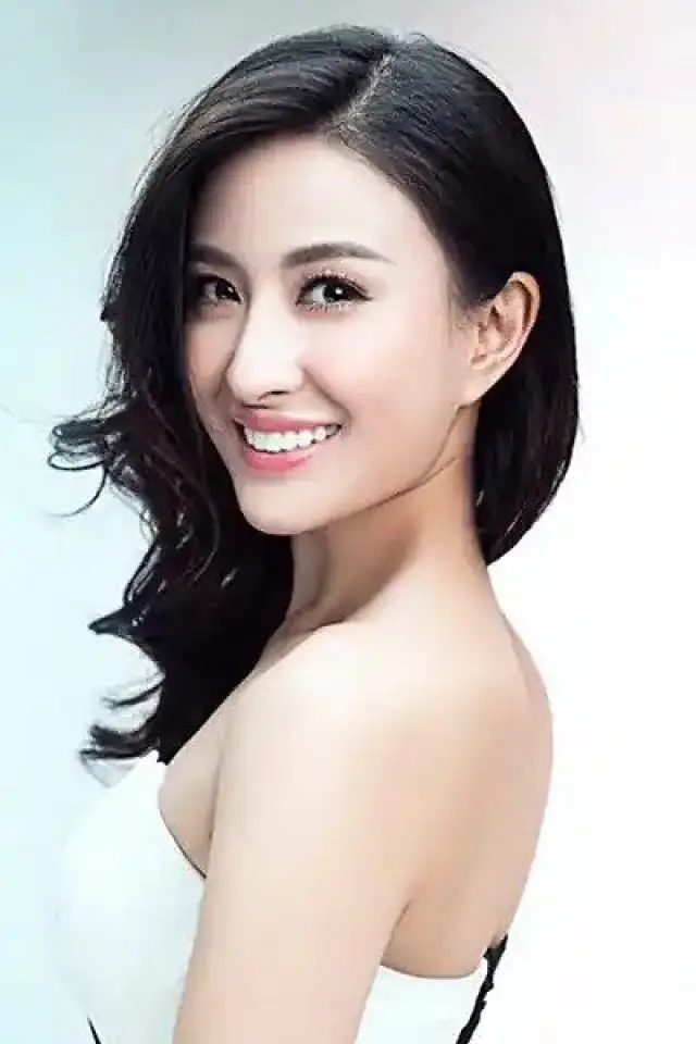 Фото Лу Ин (Lu Ying)