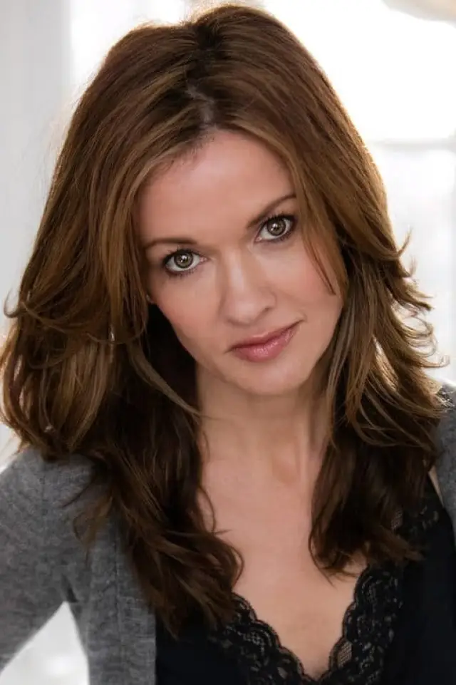 Фото Кэтрин Табер (Catherine Taber)