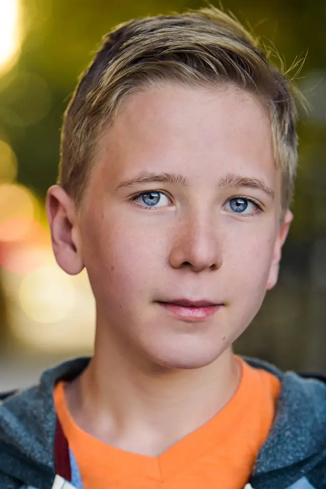 Фото  (Max Willoughby)