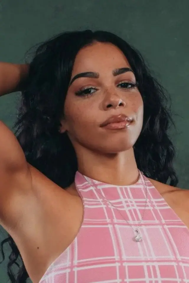 Фото Алия Джеймс (Aleah James)
