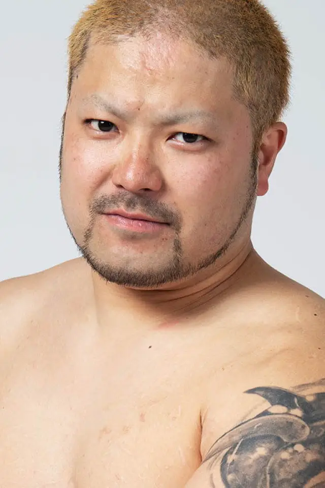 Фото  (Takumi Tsukamoto)