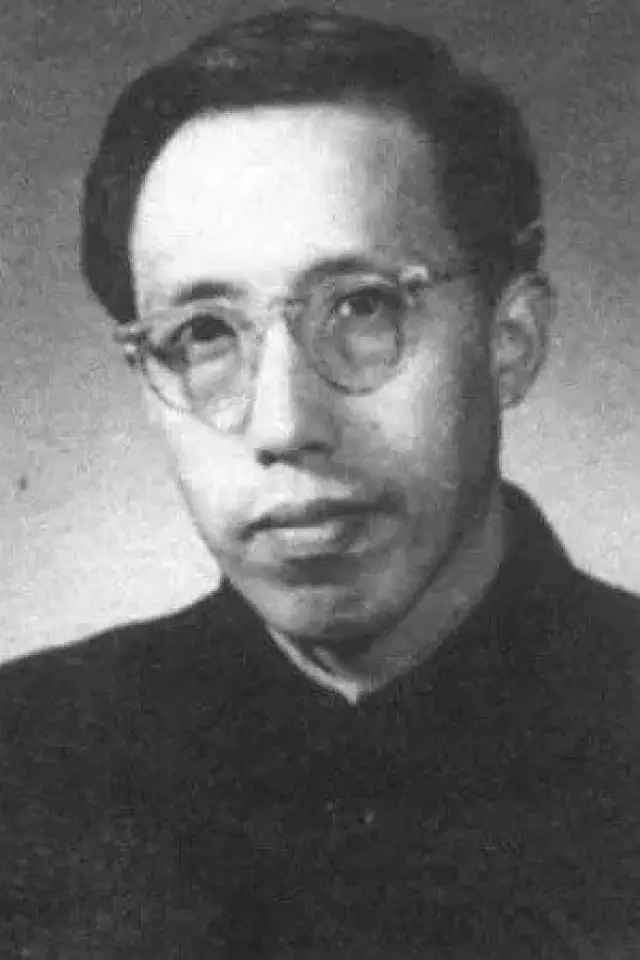 Фото  (Yang Mengchang)