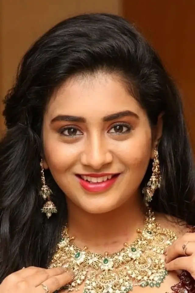 Фото Рааши Сингх (Raashi Singh)
