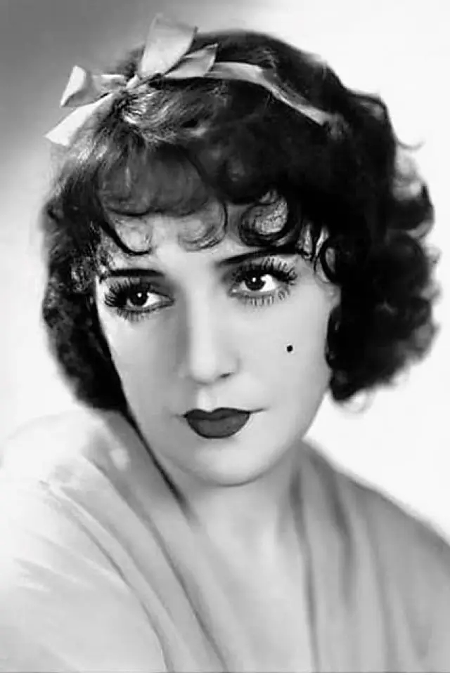 Фото Биби Дэниелс (Bebe Daniels)