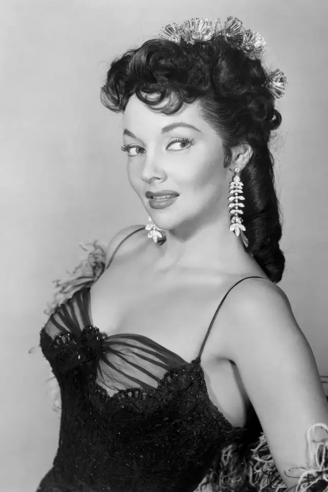 Фото Мари Бланшар (Mari Blanchard)